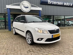 Skoda Fabia - 1.4 TSI 180pk DSG-7 RS met Stoelv. Aux en Cruise Control