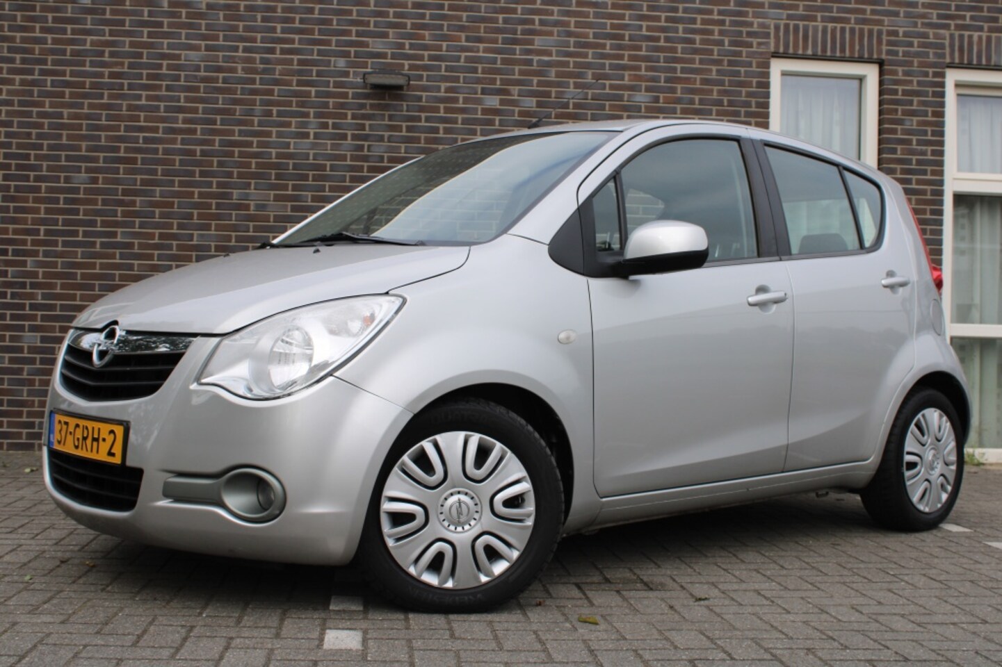 Opel Agila - 1.2 Enjoy-AUTOMAAT-lage Km stand-Hoog zitter - AutoWereld.nl