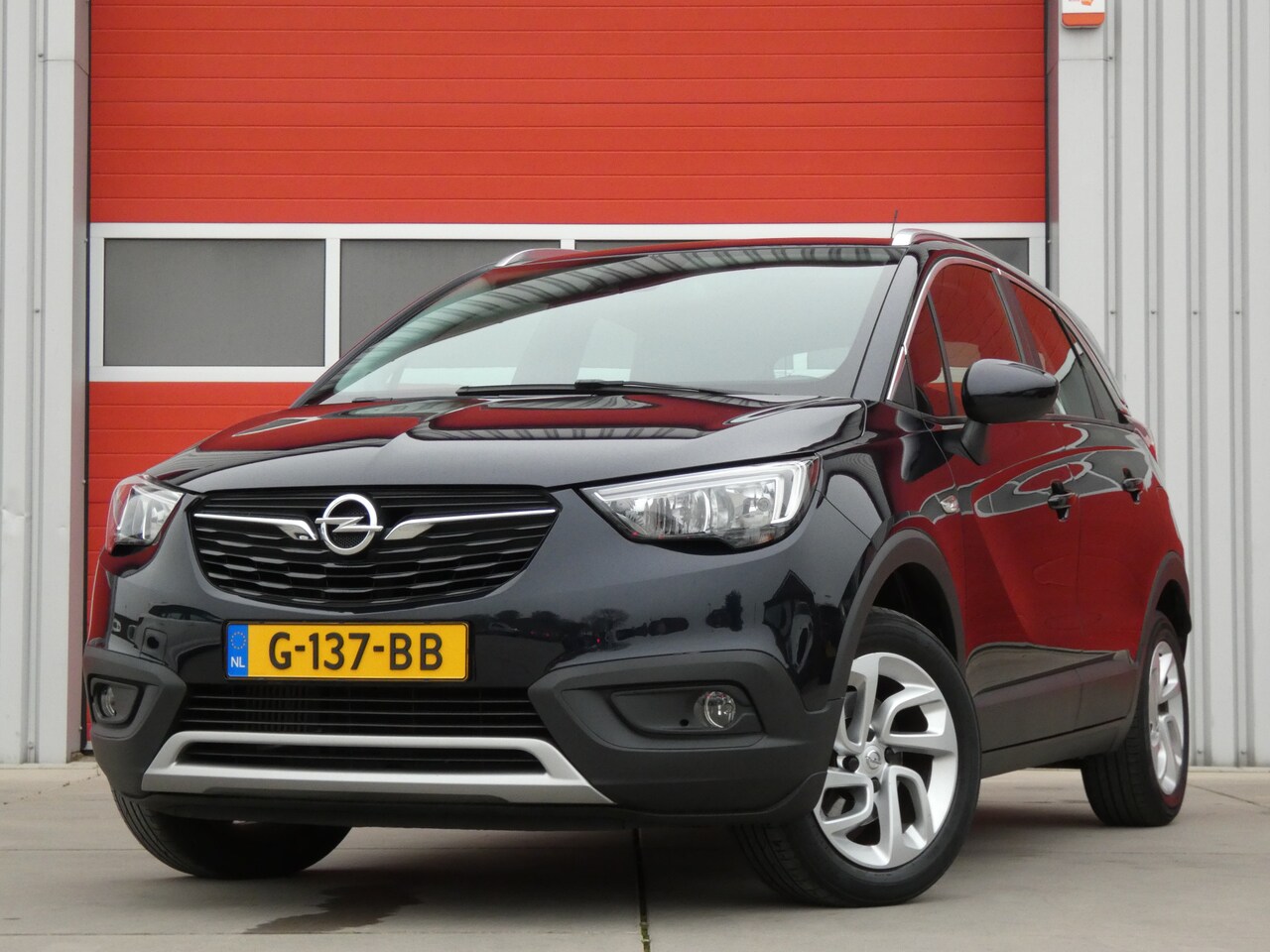 Opel Crossland X - 1.2 Turbo Innovation/ unieke km/ zeer mooi! - AutoWereld.nl