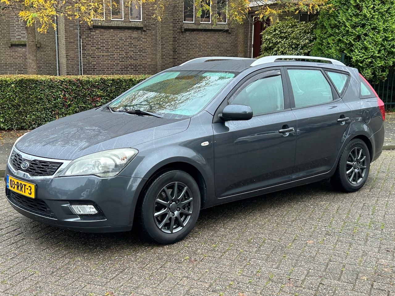 Kia Cee'd Sporty Wagon - 1.4 CVVT Comfort Pack 2011 Trekhaak! Airco! Cruise control! Goed rijdend! Ruime en lichte - AutoWereld.nl