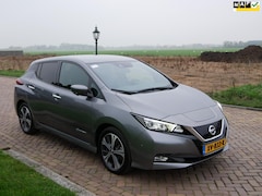 Nissan LEAF - Tekna 40 kWh * 10999 NETTO