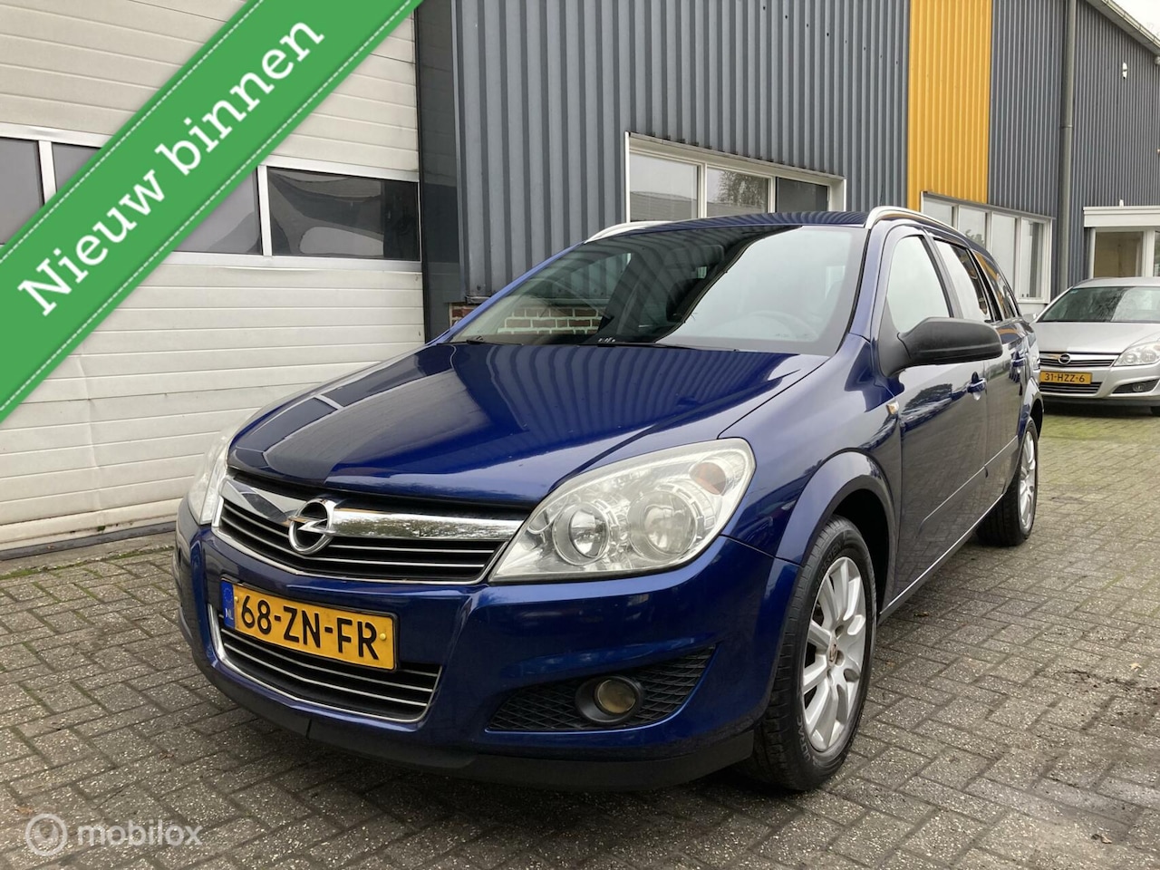 Opel Astra Wagon - 1.6 Temptation TREKHAAK NETTE AUTO! - AutoWereld.nl