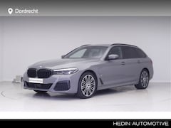 BMW 5-serie Touring - 530e M-Sport | Trekhaak | Panorama | Harman Kardon | Driving Ass. Pro | 2 jaar Garantie |