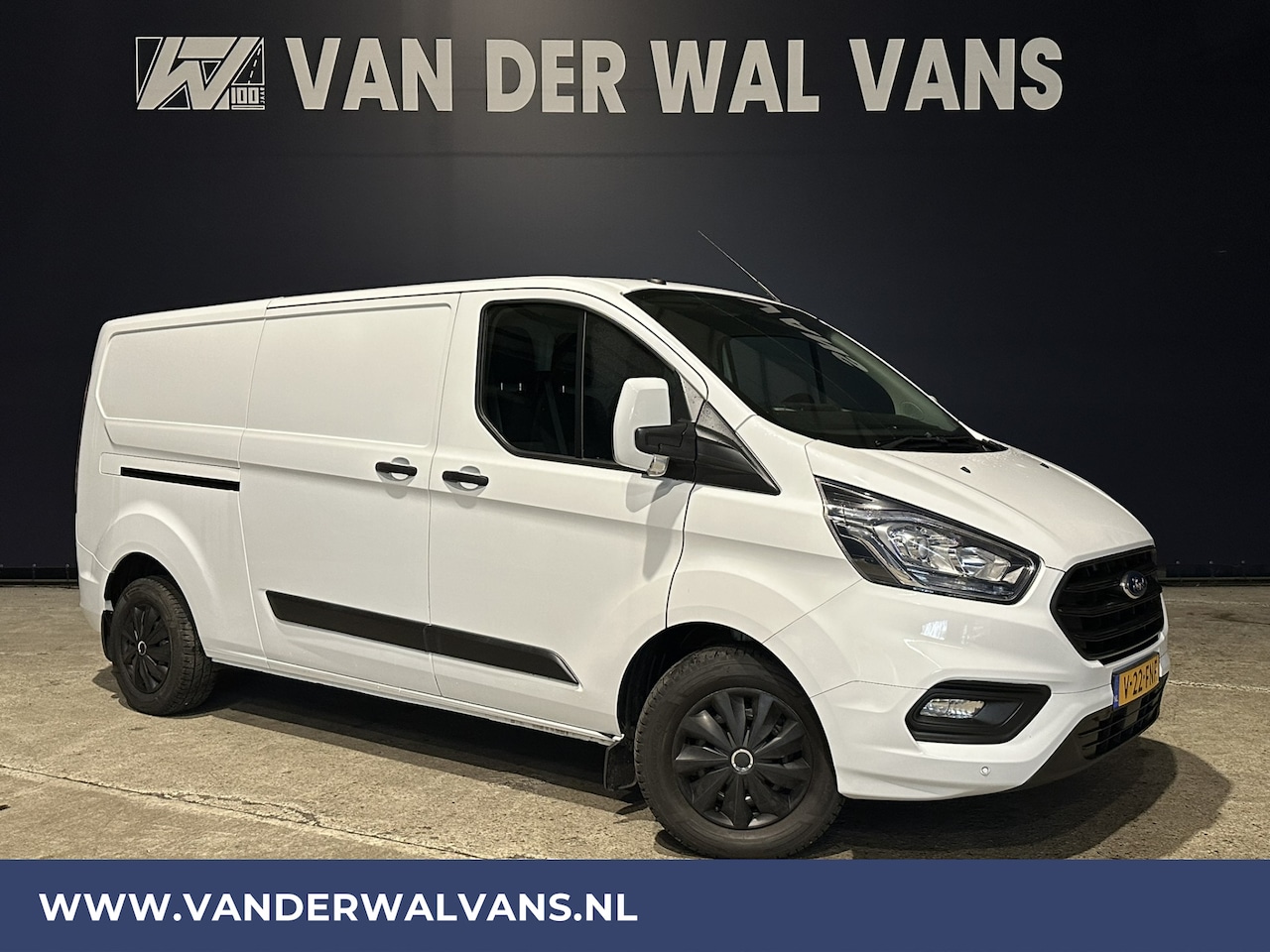 Ford Transit Custom - 2.0 TDCI 131pk L2H1 Euro6 Airco | Camera | LED | Cruisecontrol | 2800kg Trekvermogen Parke - AutoWereld.nl