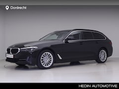 BMW 5-serie Touring - 530e Executive | 18" | Camera | Stoelverwarming |