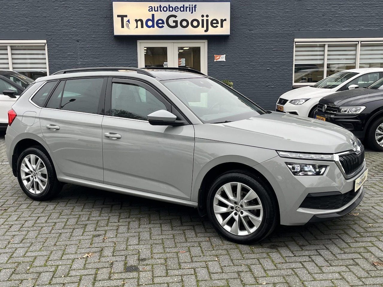 Skoda Kamiq - 1.0 TSi DSG Style | PANORAMADAK | STOELVERW. | CLIMA | - AutoWereld.nl