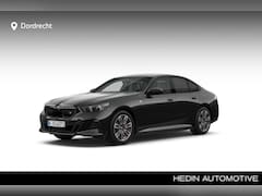 BMW i5 - M60 xDrive 84 kWh | M Sportpakket Pro | Innovation Pack | Travel Pack | Comfort Pack | Ext