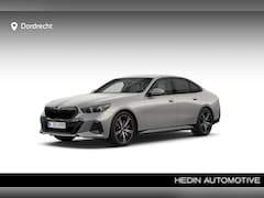 BMW 5-serie - 520i M Sportpakket Pro | M Sportpakket | Innovation Pack | Tavel Pack | Comfort Pack | Ada