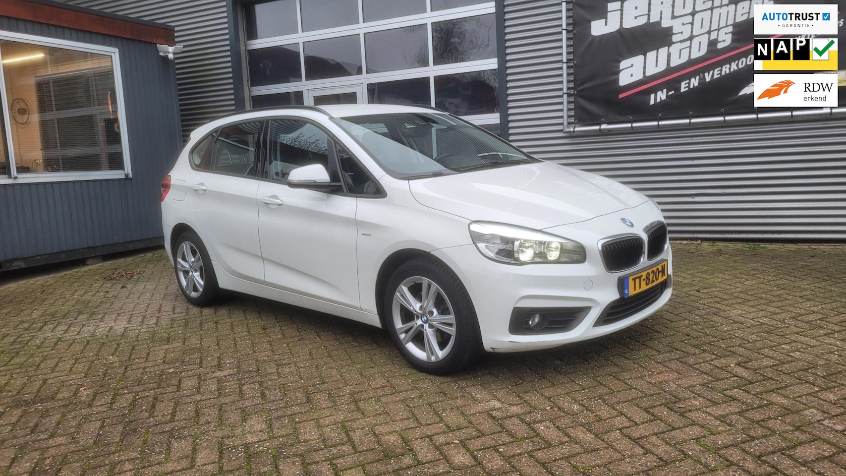 BMW 2-serie Active Tourer - 216d Centennial Executive 216d Centennial Executive - AutoWereld.nl