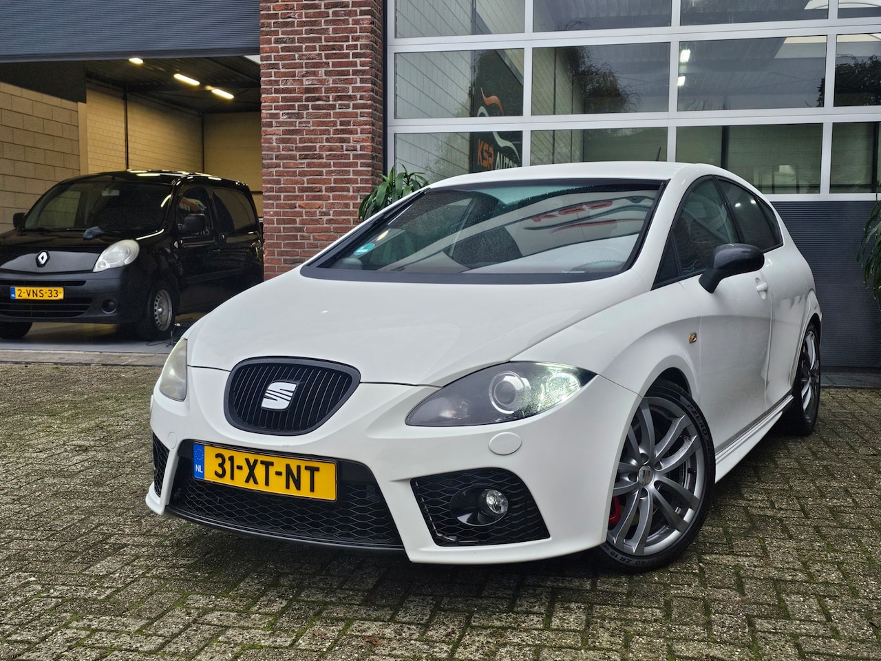 Seat Leon - 2.0 TFSI Cupra |Xenon |Nap |Cruise |Clima |Camera - AutoWereld.nl