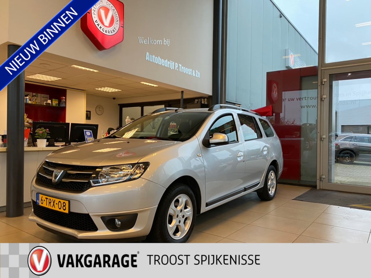 Dacia Logan MCV - 0.9 Tce Prestige 0.9 TCe Prestige,Navigatie,Achteruitrijsensoren,Airco,Cruisecontrol,Trekhaak,Bluetooth,Dak - AutoWereld.nl