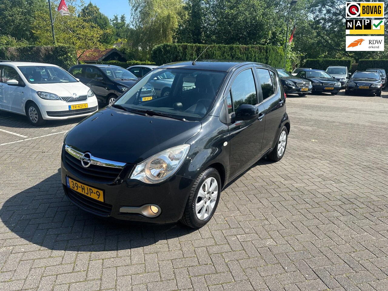 Opel Agila - 1.2 Enjoy airco - AutoWereld.nl