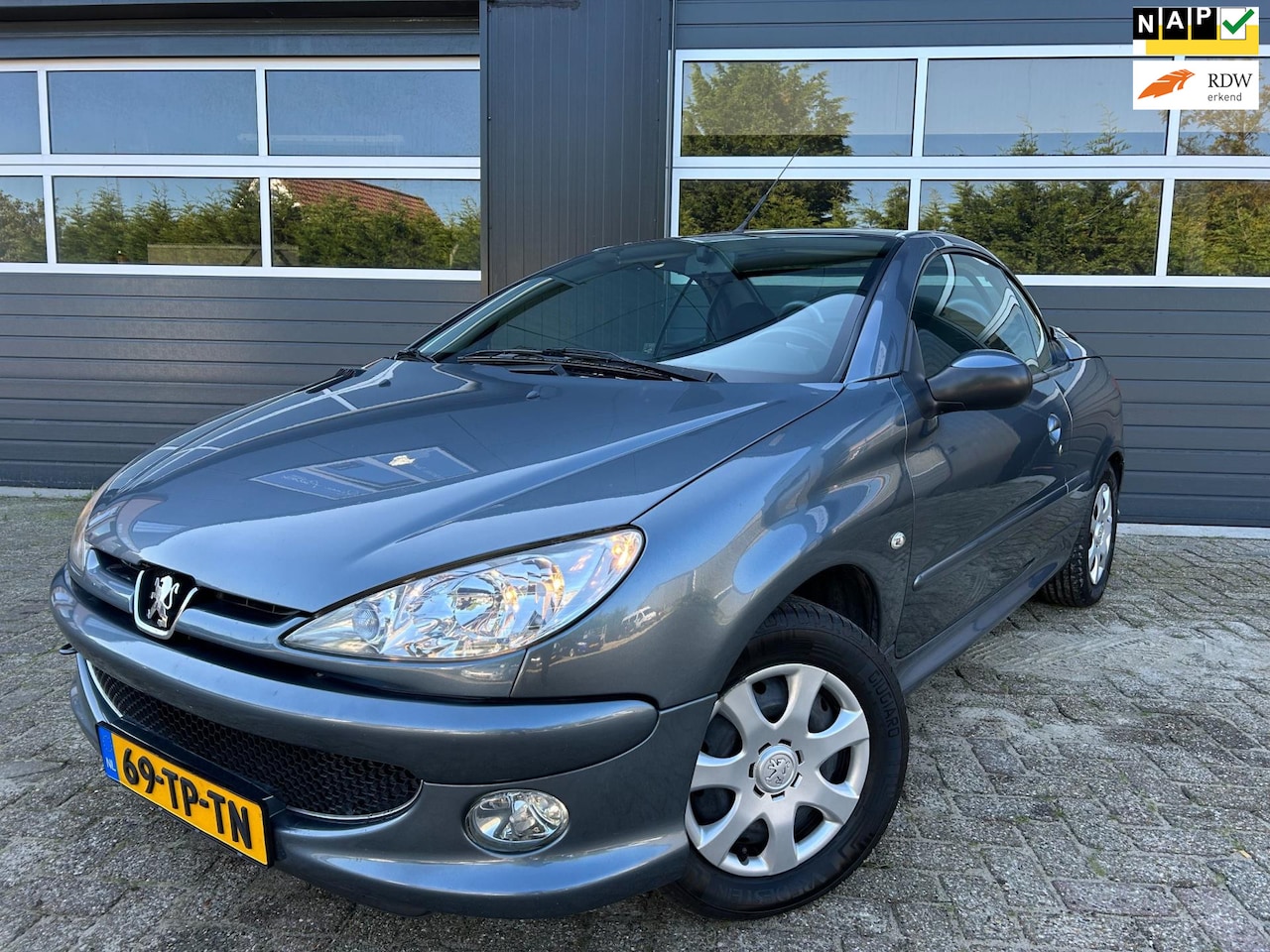 Peugeot 206 CC - 1.6|2 sleutels|Nette Cabrio!| - AutoWereld.nl