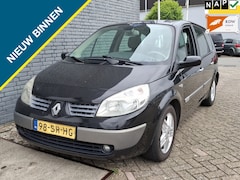 Renault Grand Scénic - 2.0-16V Priv.Luxe Pano 7-pers Nw APK