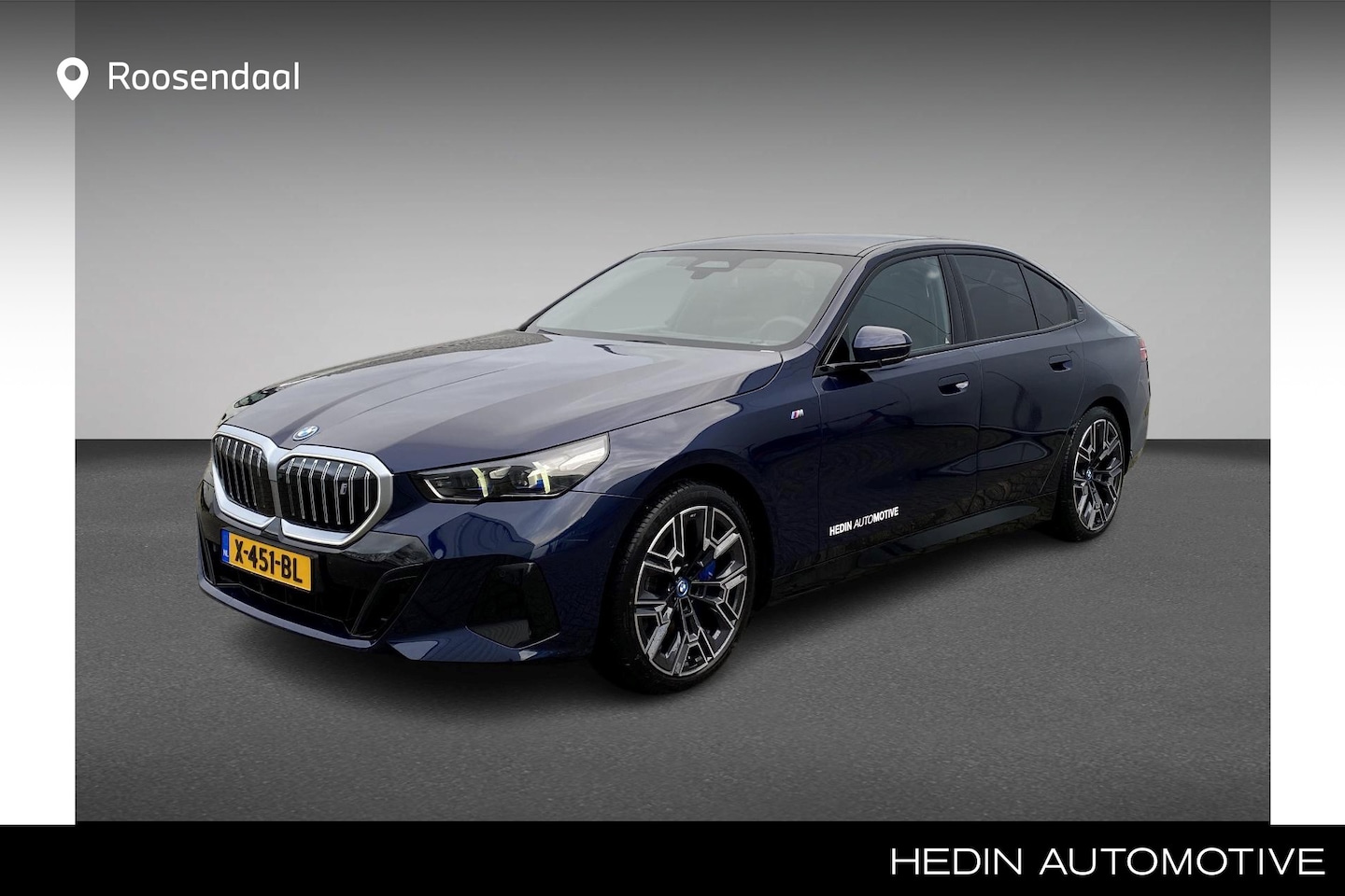 BMW i5 - Sedan eDrive40 84 kWh M-Sport | Trekhaak | Harman Kardon  | Panoramadak | Stoelventilatie - AutoWereld.nl