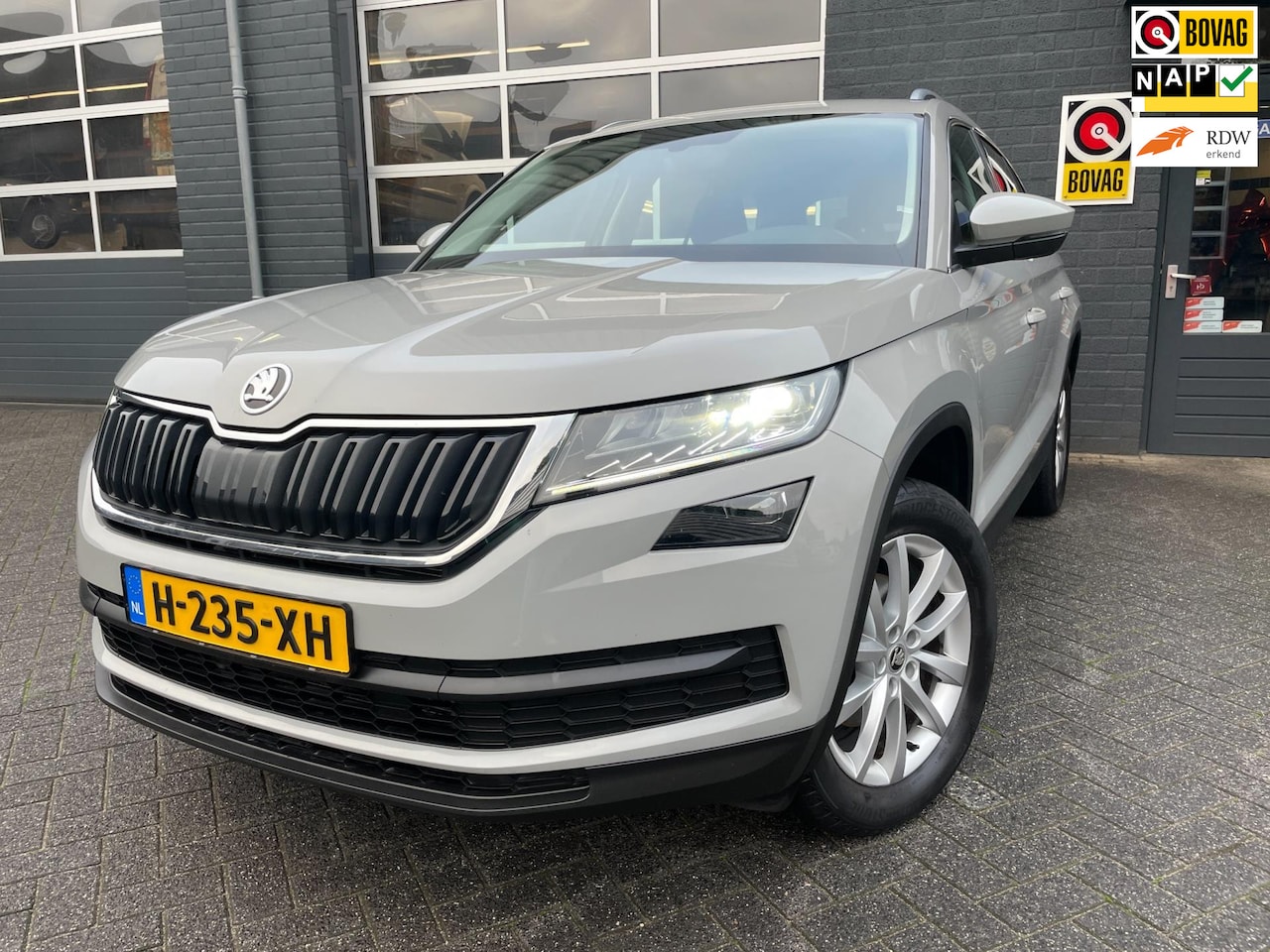 Skoda Kodiaq - 1.5 TSI Style Trekhaak Navi, Clima, Cruise NAP - AutoWereld.nl