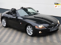 BMW Z4 Roadster - 2.2i 170PK 6 Cilinder Lederen Sportstoelen