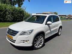 Volkswagen Tiguan - 1.4 TSI Sport&Style 4Motion PANO/CLIMA/R-LINE