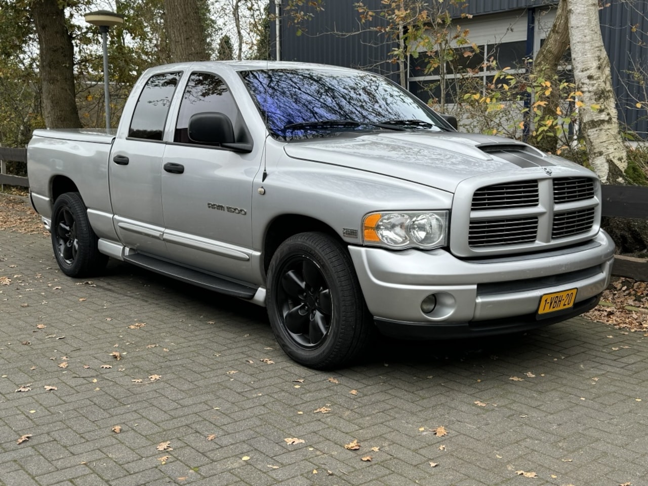 Dodge Ram 1500 - 2WD 5.7 V8 LPG HEMI - AutoWereld.nl