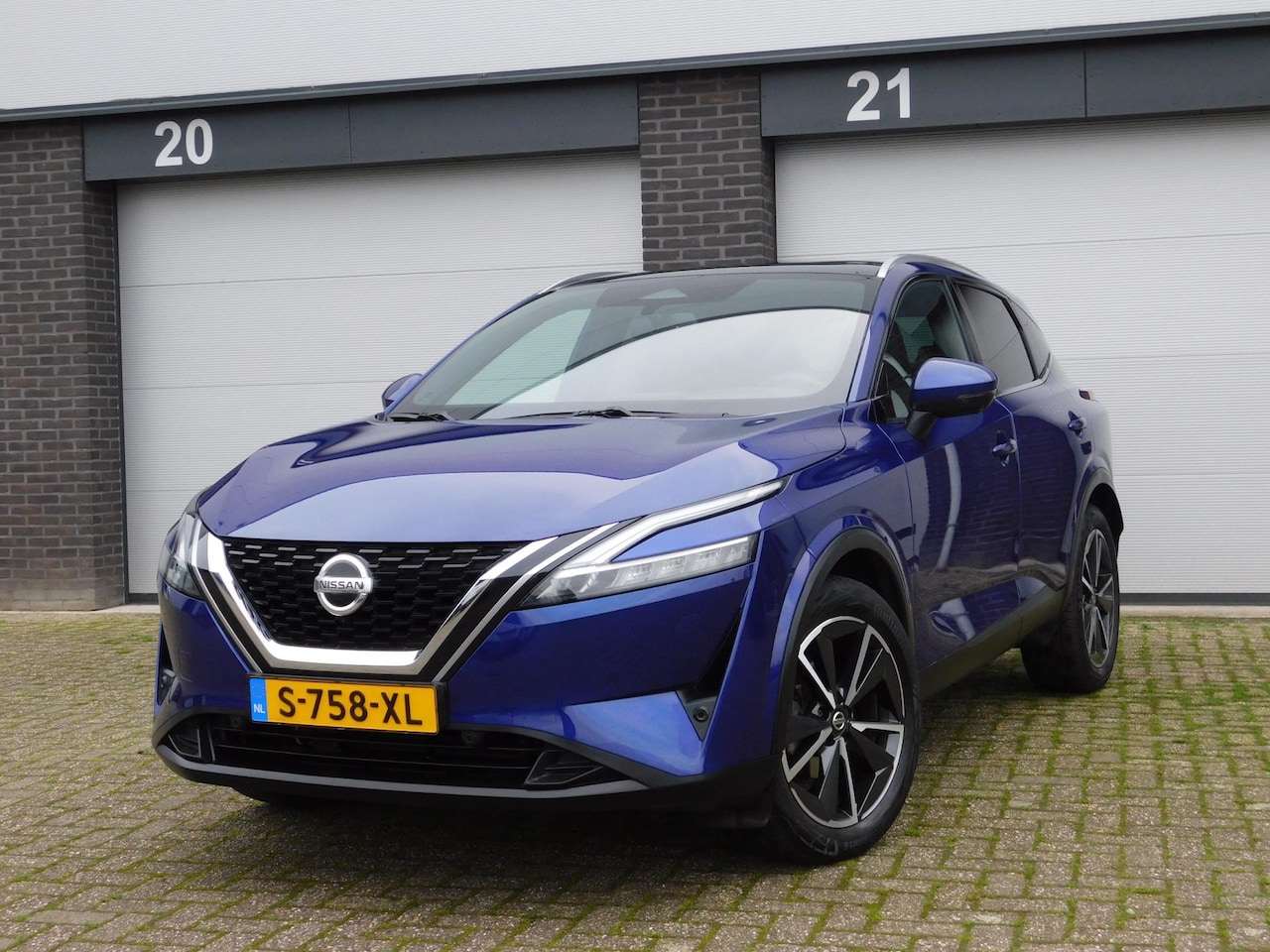 Nissan Qashqai - 1.3 MHEV Xtronic Premiere Edition Automaat - AutoWereld.nl