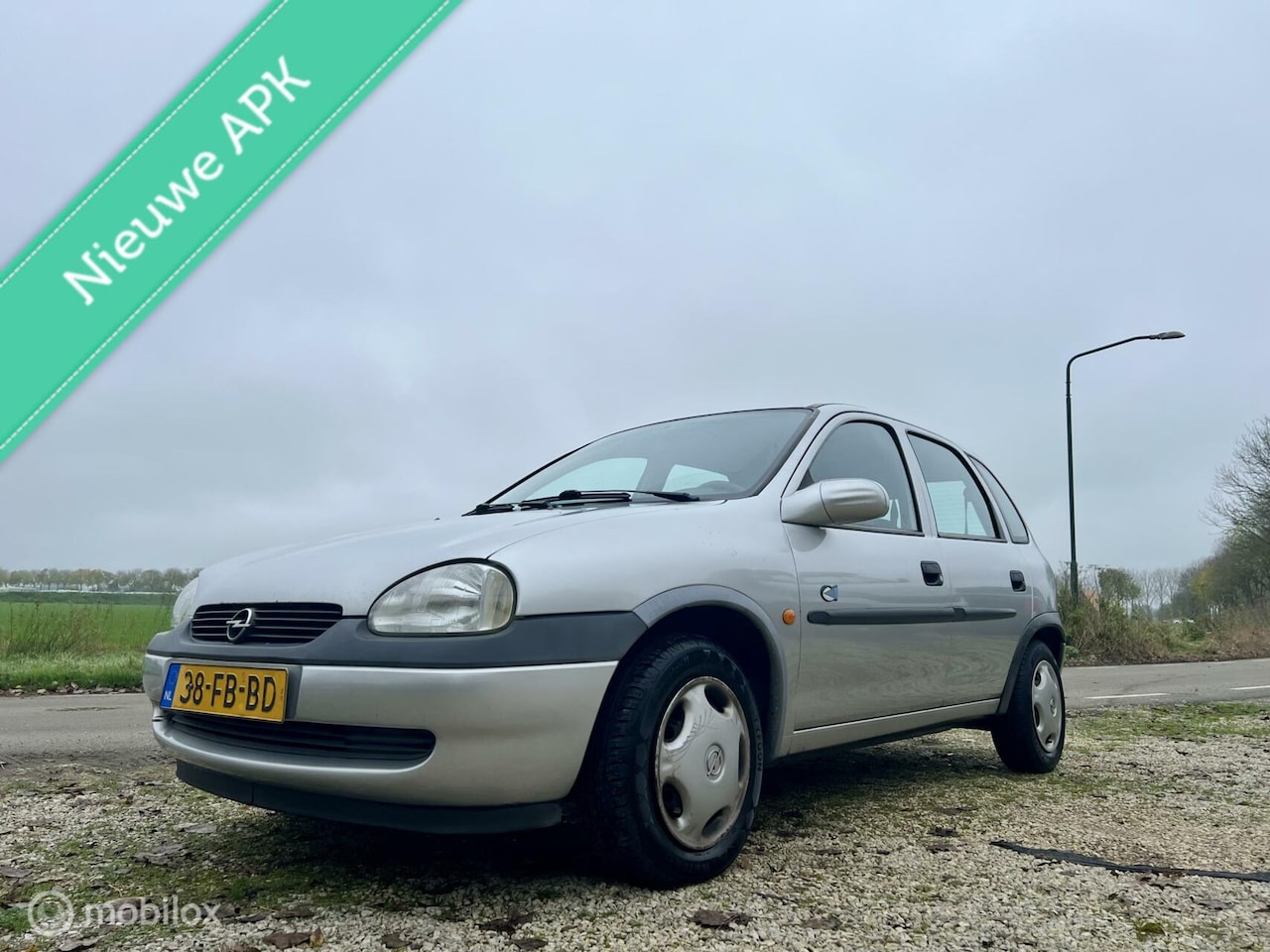 Opel Corsa - 1.2i-16V Strada 1.2i-16V Strada, BJ 2000, Airco, APK Dec 2025 - AutoWereld.nl