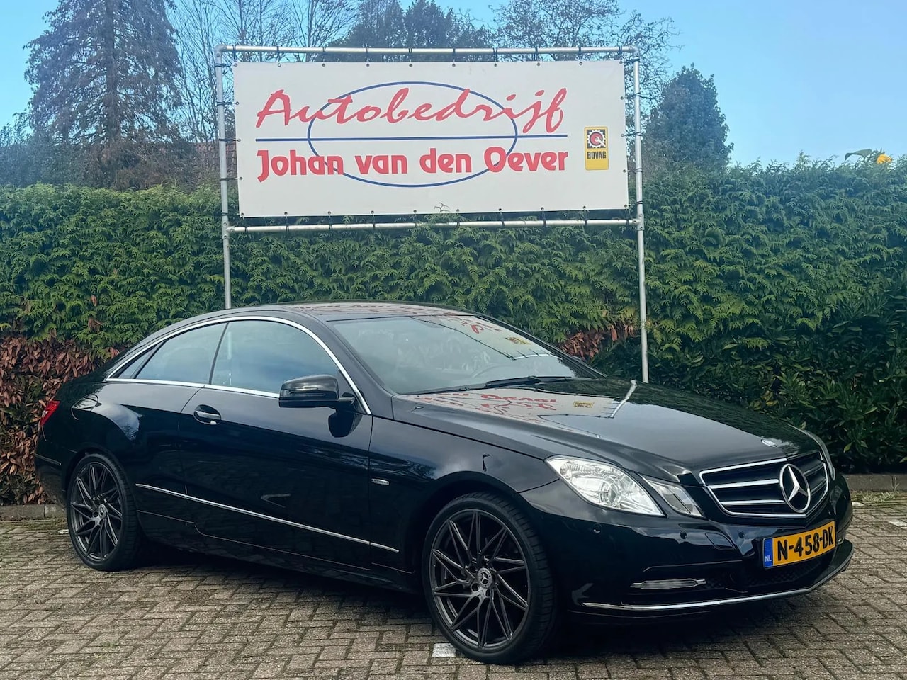 Mercedes-Benz E-klasse Coupé - 250 CGI Elegance Leder|Stoelverwarming|Navi - AutoWereld.nl