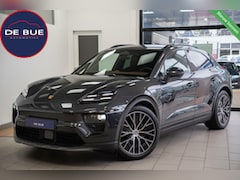 Porsche Macan - 4 E 100 kWh org. NL Direct beschikbaar Full Options