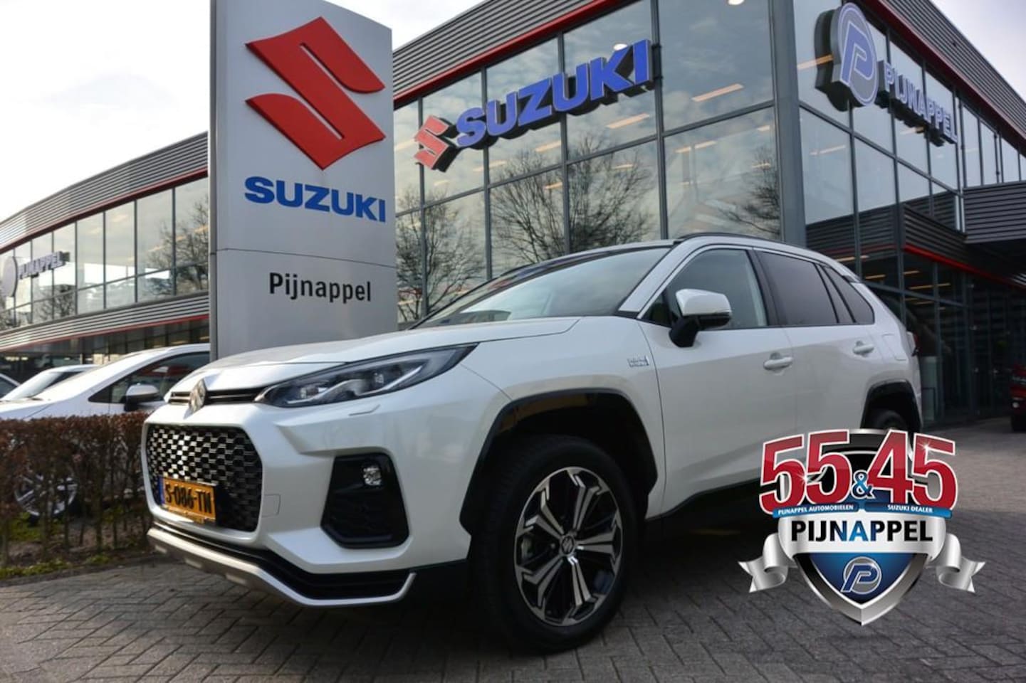 Suzuki Across - 2.5 Stijl Plug inn Hybrid 4WD - Leder/Camera/All season banden - AutoWereld.nl