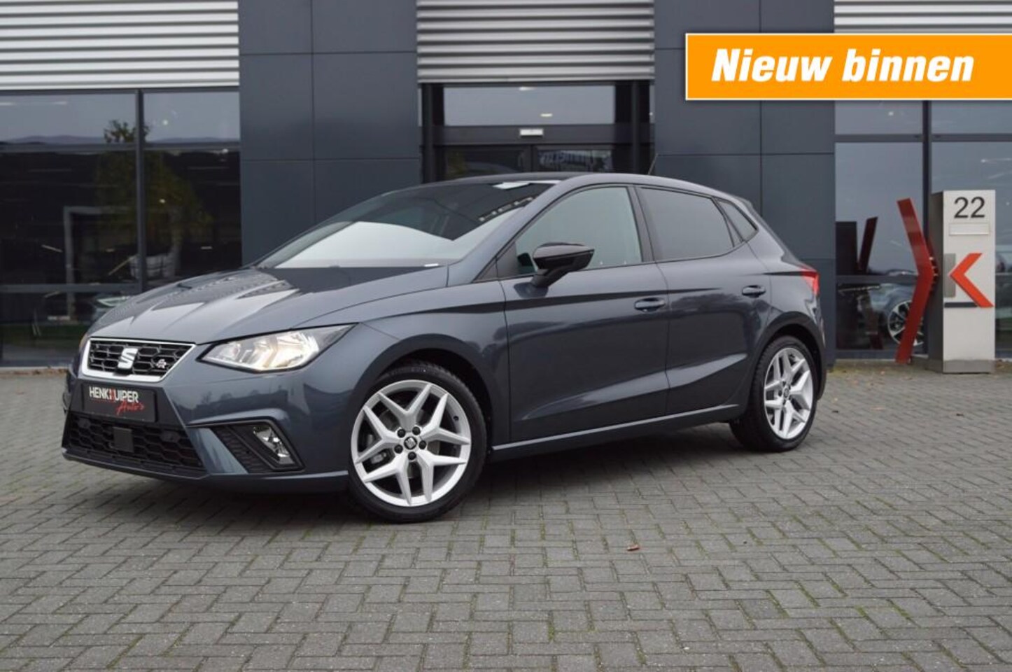 Seat Ibiza - 1.0 TSI FR 115pk / Navi / Beats / ACC /Sportstoel Leer/alcantara - AutoWereld.nl