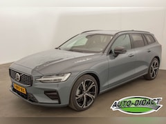 Volvo V60 - V-60 2.0 B4 Plus Dark Automaat