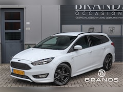 Ford Focus Wagon - 1.0 ST-Line Navi Clima Cruise control PDC