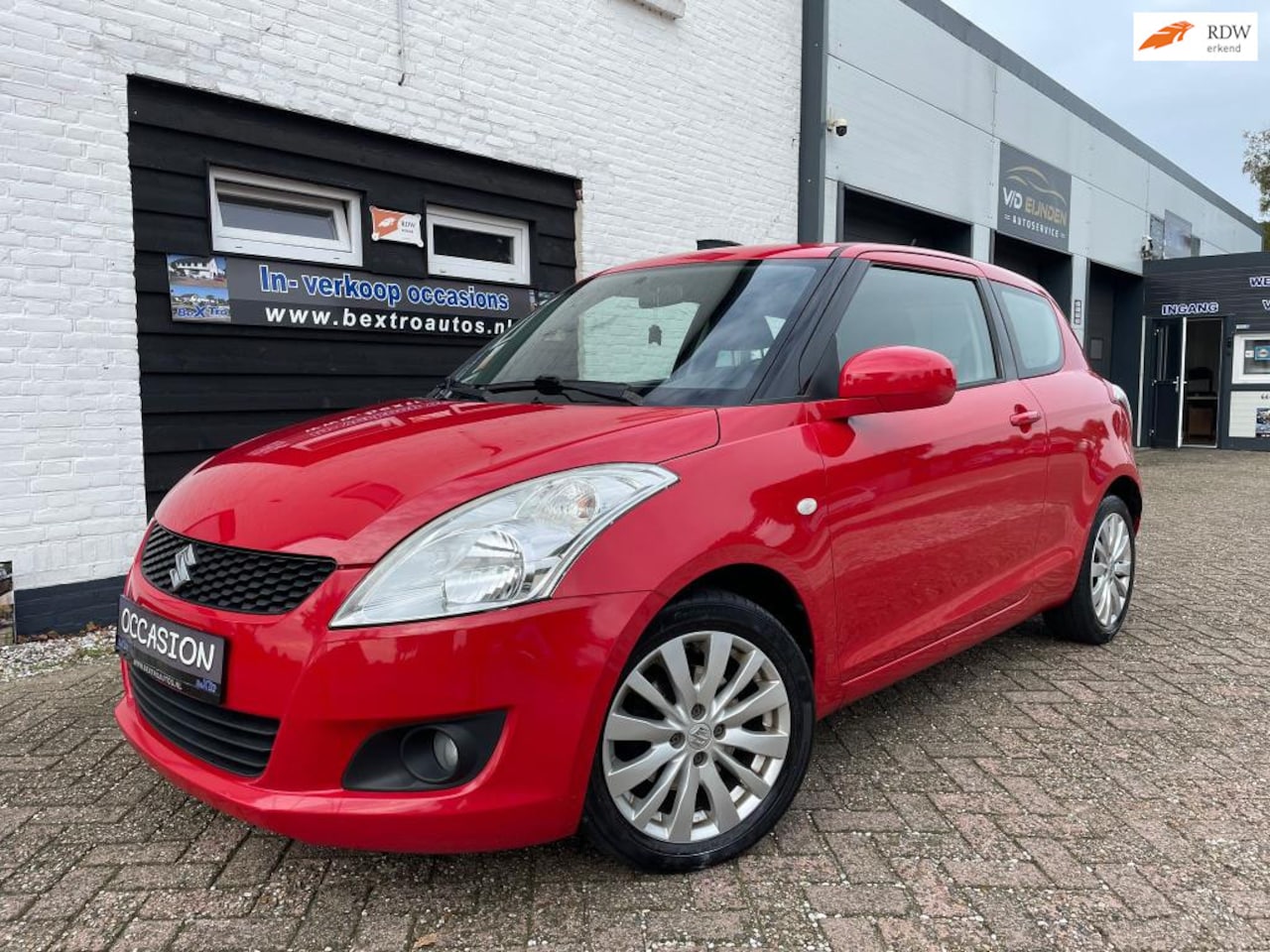 Suzuki Swift - 1.2 16v EXCLUSIVE KEYLESS-GO CLIMATE CONTROL CRUISE CONTRO ALL-IN 6 MND GARANTIE + GR BEUR - AutoWereld.nl