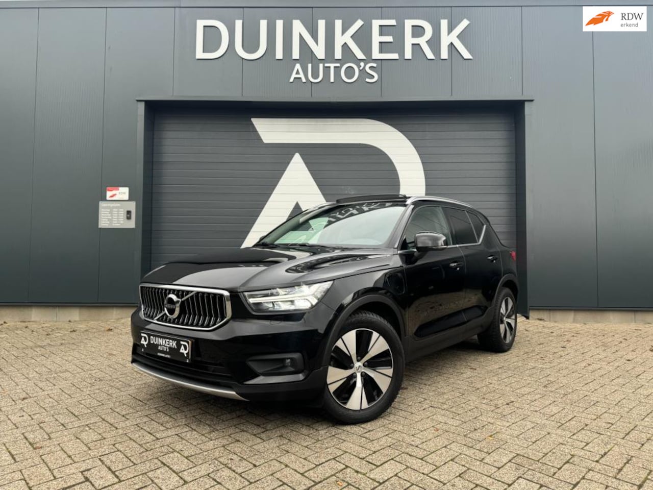 Volvo XC40 - 1.5 T5 Recharge Plugin Hybride Twin Engine Inscription | Pano | Adaptive cruise | Lane ass - AutoWereld.nl