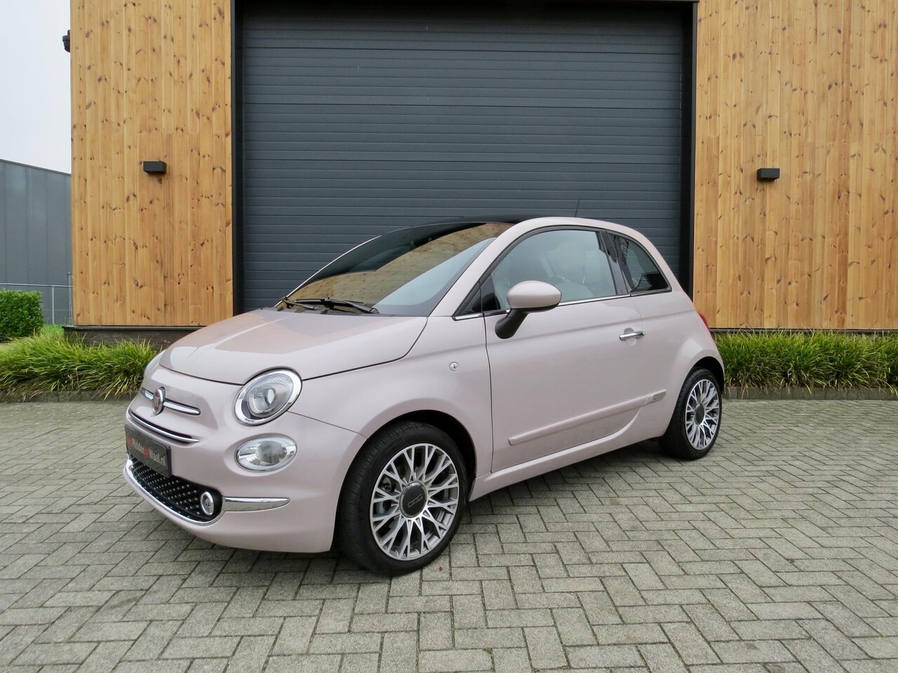 Fiat 500 - 1.0 Hybrid Star *Big Navi *Carplay *Unieke kleur - AutoWereld.nl