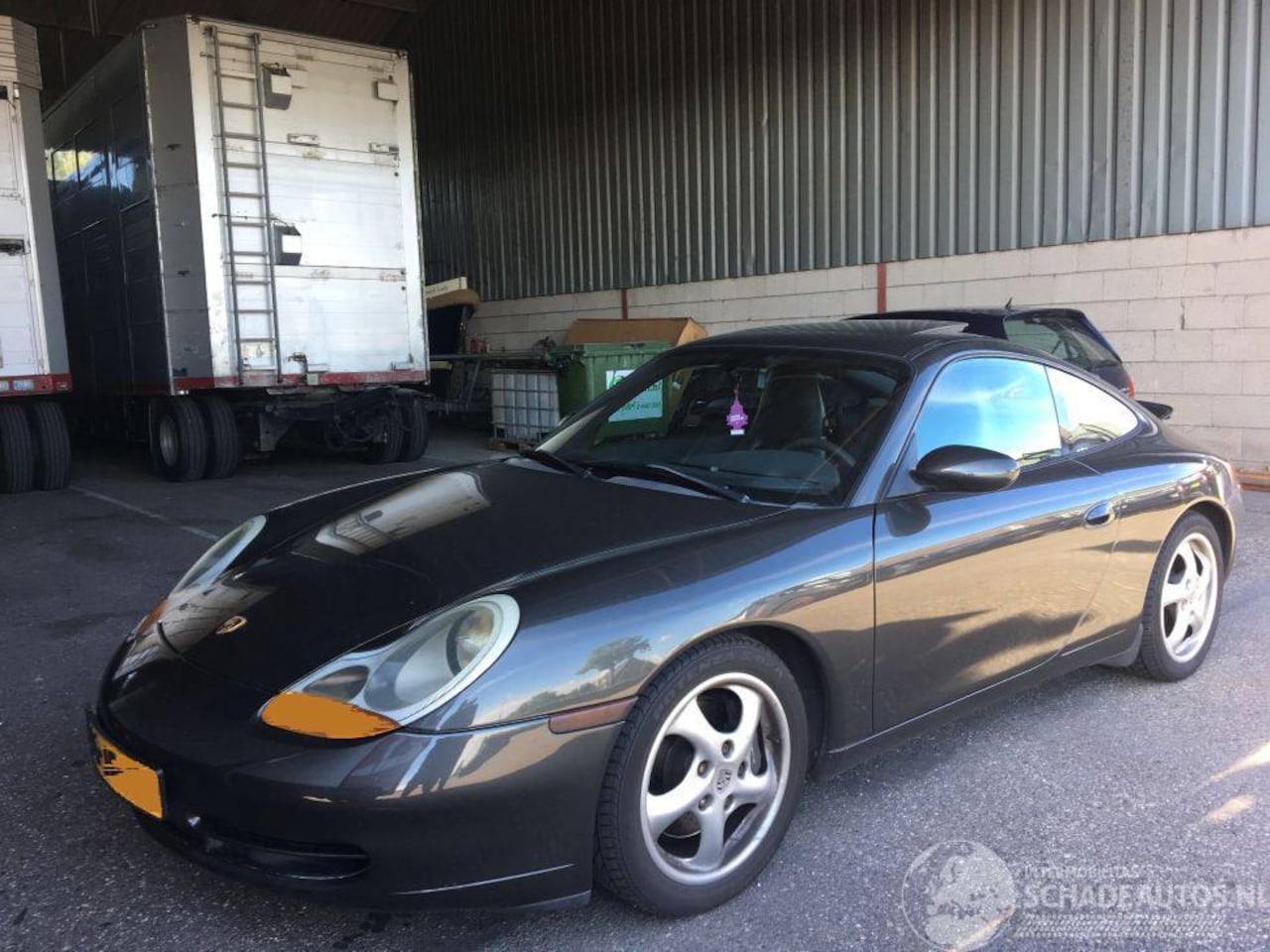 Porsche 911 - 3.4 carrera 24v 221kw automaat + stuurschakeling - YOUNGTIMER - leer - navi - lmv - AutoWereld.nl