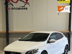 Volvo V40 - 2.0 D4 Kinetic Business