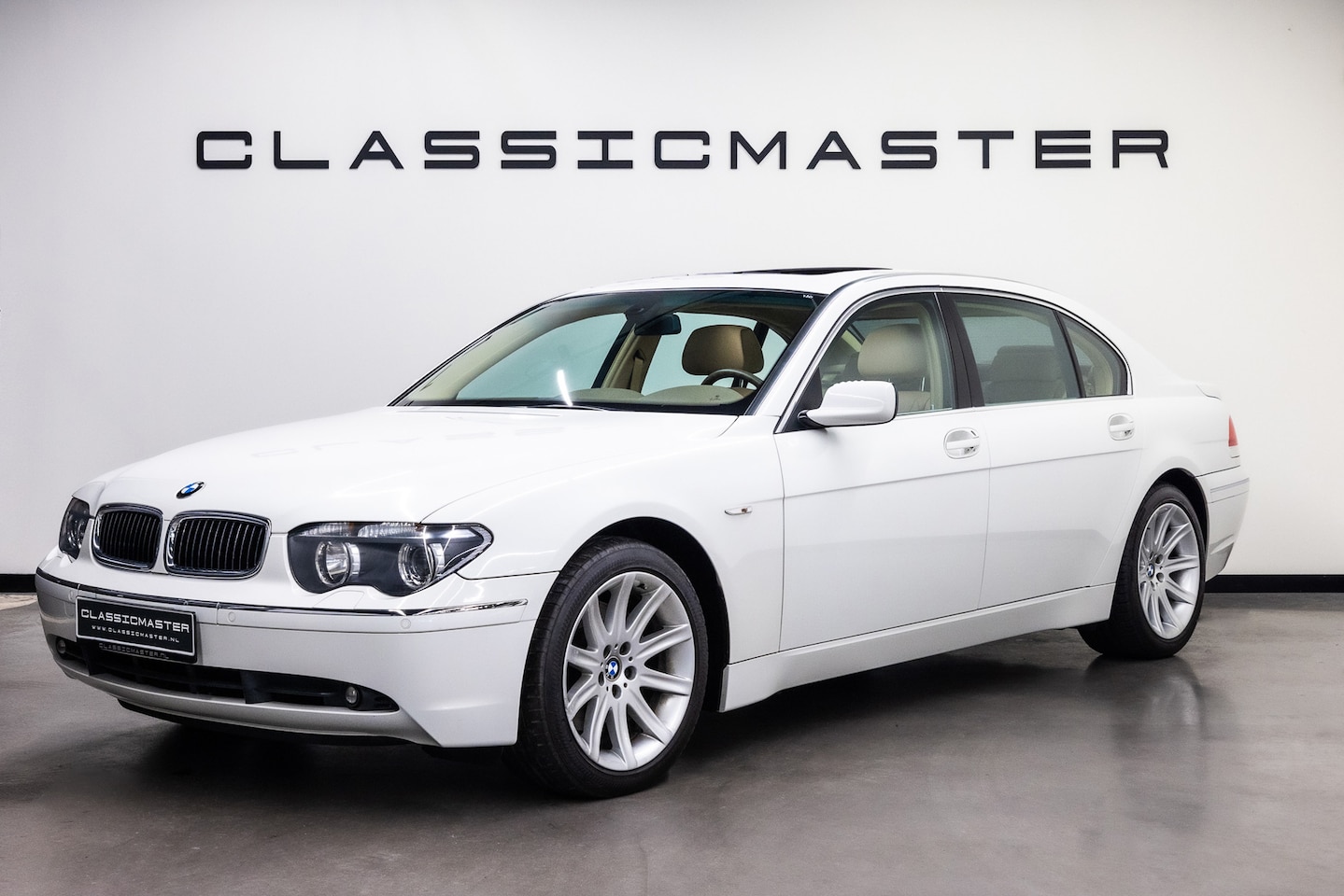 BMW 7-serie - 745Li Executive Btw auto, Fiscale waarde € 22.000,- (€ 95.000,- Ex B.T.W) - AutoWereld.nl