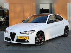 Alfa Romeo Giulia - 2.2 | Pano | Leder | Stoelverwarming | Elektrisch verstelbare bestuurdersstoel