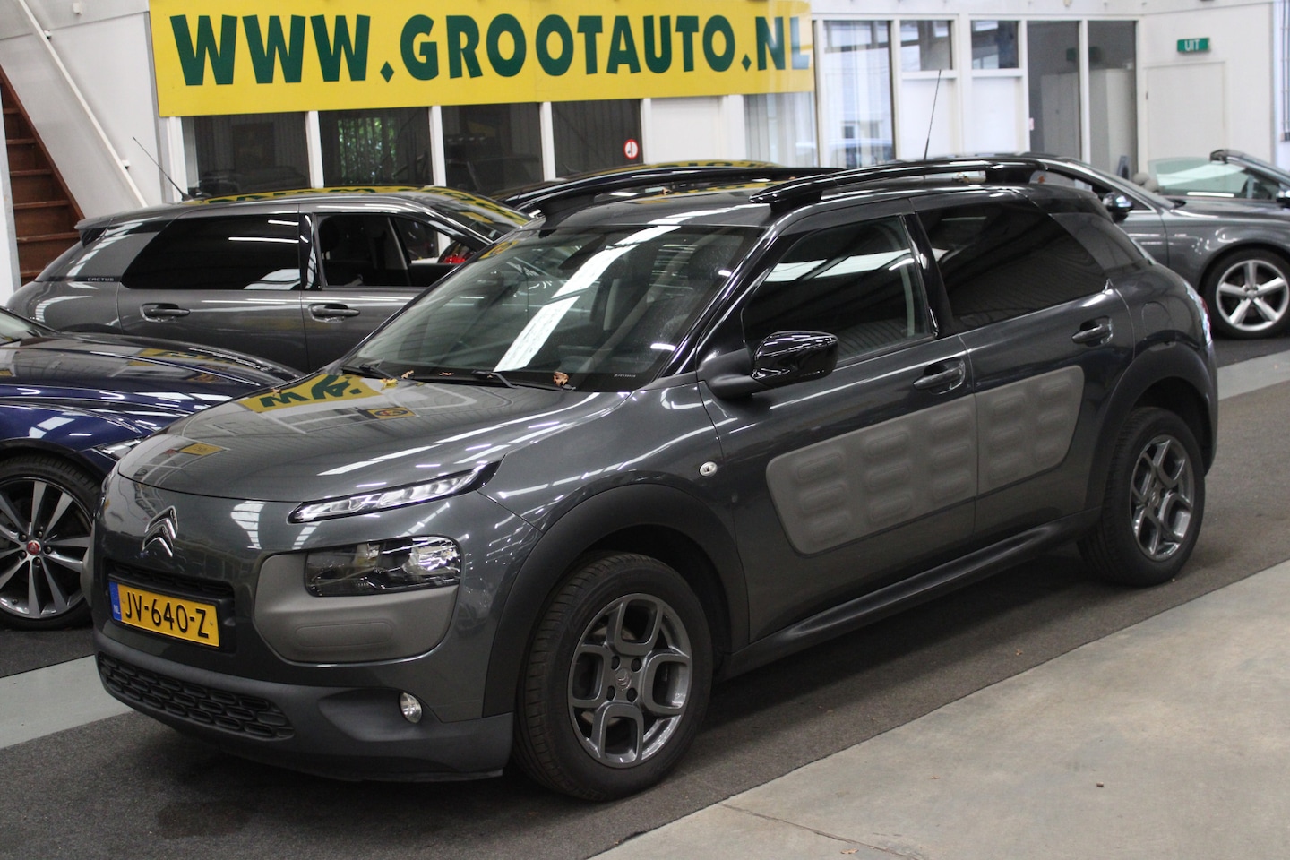 Citroën C4 Cactus - 1.2 PureTech Business Airco, Navi, Cruise control, Isofix - AutoWereld.nl