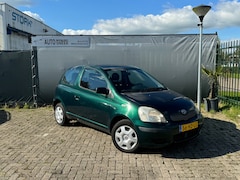 Toyota Yaris - 1.0 VVT-i Terra - NIEUWE APK