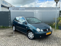 Volkswagen Polo - 1.4-16V Highline - NIEUWE APK - Airco - Cruise