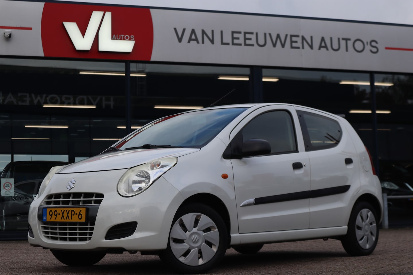 Suzuki Alto - 1.0 Comfort VVT | Airco | 5Drs | Spoiler | - AutoWereld.nl