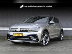 Volkswagen Tiguan - 1.4 TSI ACT Highline / R-Line / Stoelverwarming / Digitale dashboard / LED