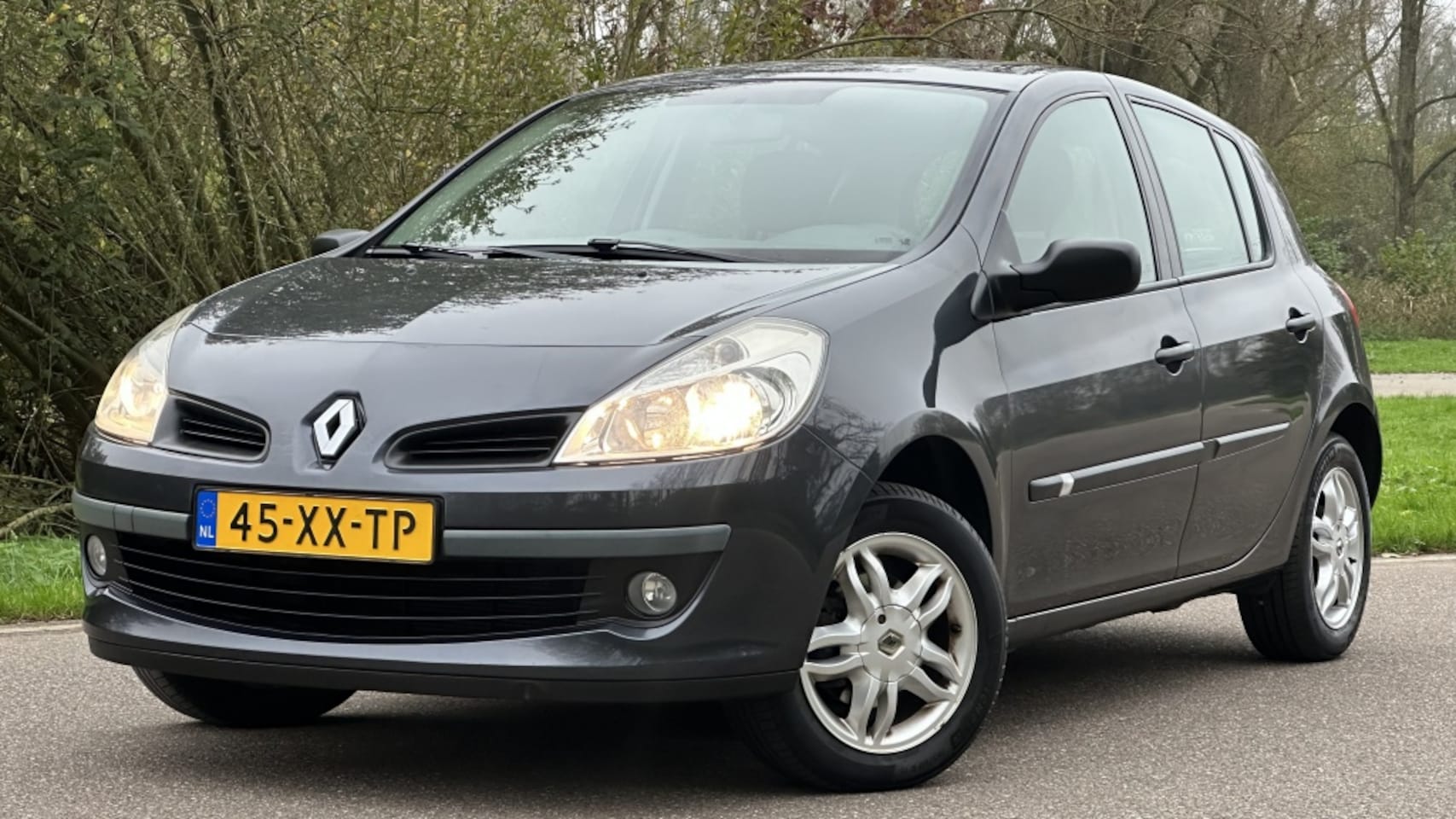 Renault Clio - 1.2-16V Bns Line - AutoWereld.nl