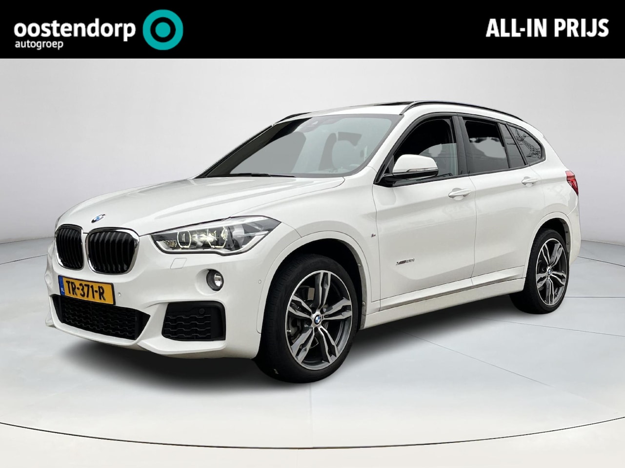 BMW X1 - xDrive20i M Sport Automaat | Rijklaarprijs! | Pano Dak | Trekhaak 2000kg! | Inclusief 12 m - AutoWereld.nl