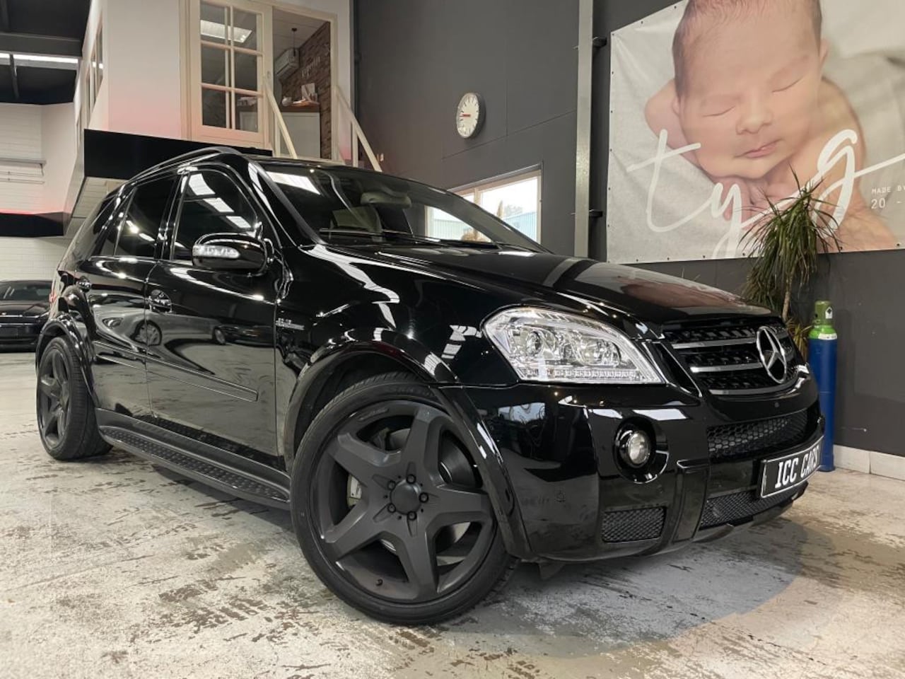 Mercedes-Benz M-klasse - 63 AMG !! 21 inch!! Motor gereviseerd. Ideale youngtimer! - AutoWereld.nl