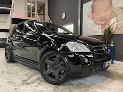 Mercedes-Benz M-klasse - 63 AMG 21 inch Motor gereviseerd. Ideale youngtimer