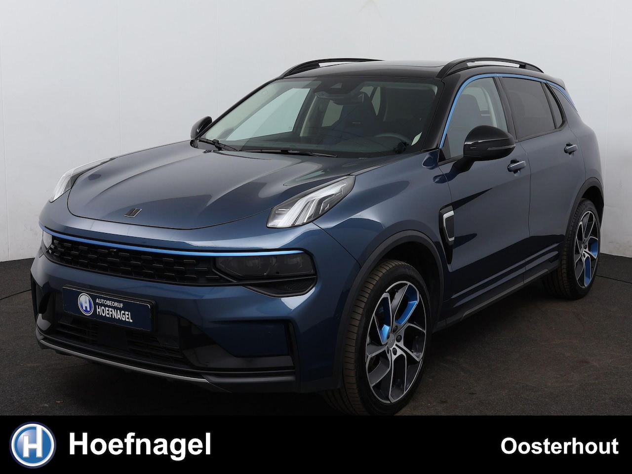 Lynk & Co 01 - 1.5 Automaat | Panoramadak | Navigatie |Camera | Stoelverwarming - AutoWereld.nl