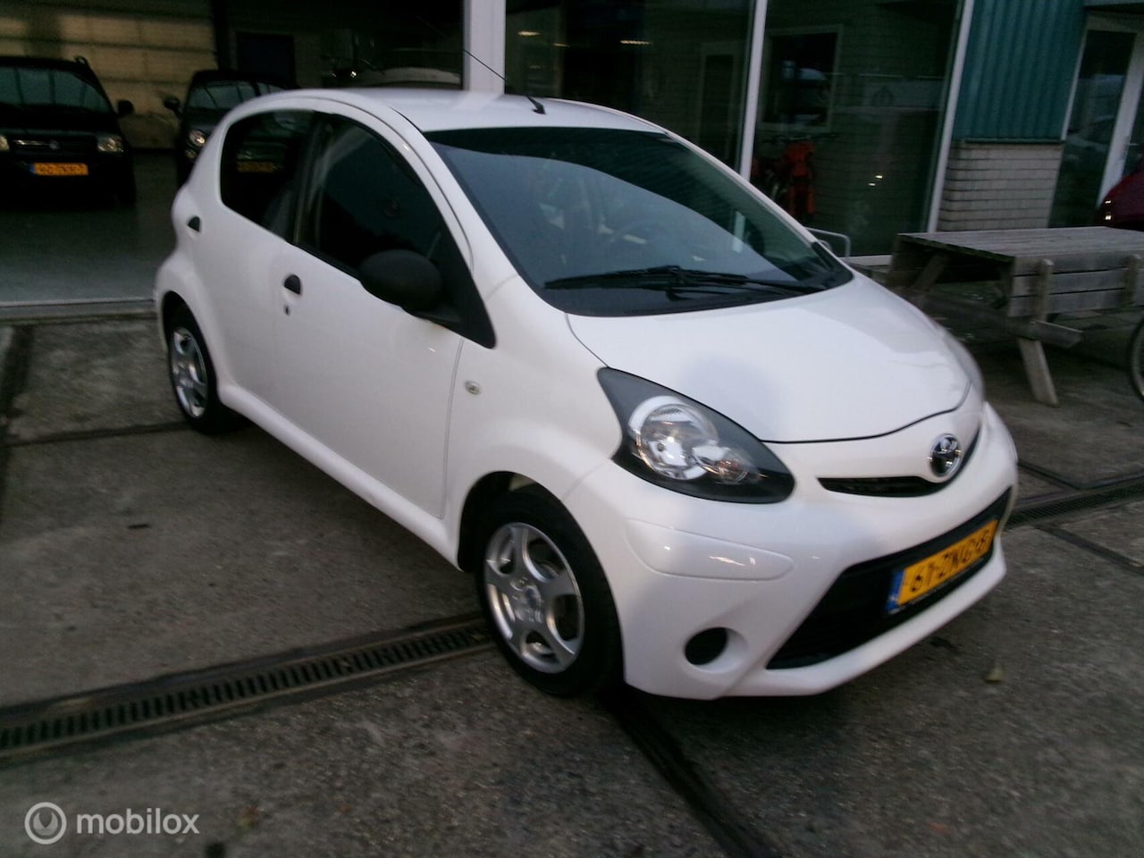 Toyota Aygo - 1.0 VVT-i Comfort Airco . - AutoWereld.nl