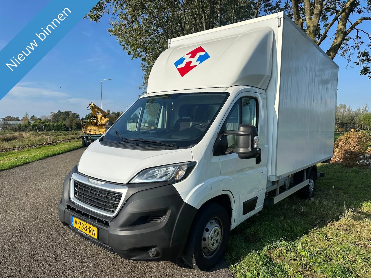 Peugeot Boxer - 2.0 BlueHDI|bakwagen|laadklep|nw koppeling - AutoWereld.nl